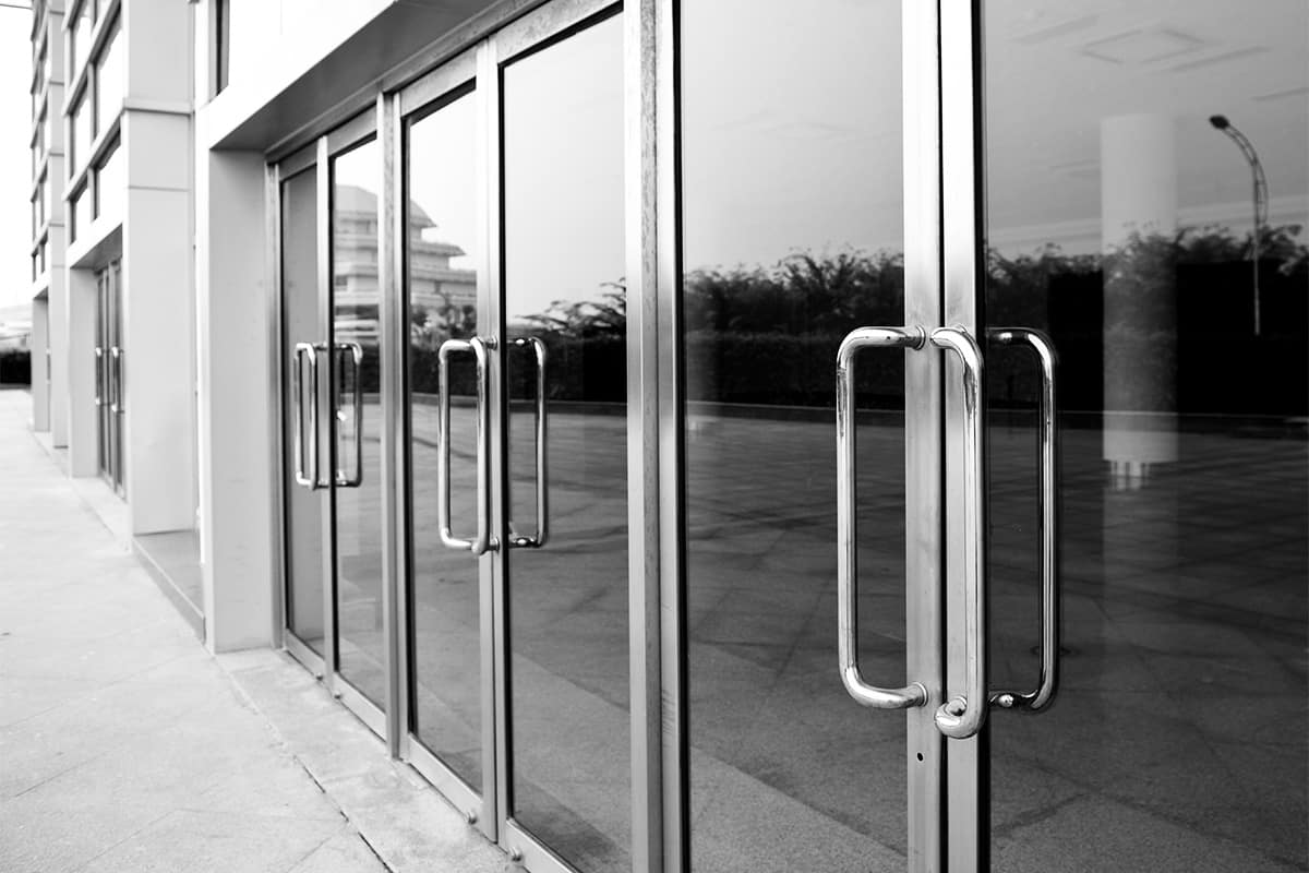 Commercial Glass Door With Large Handles